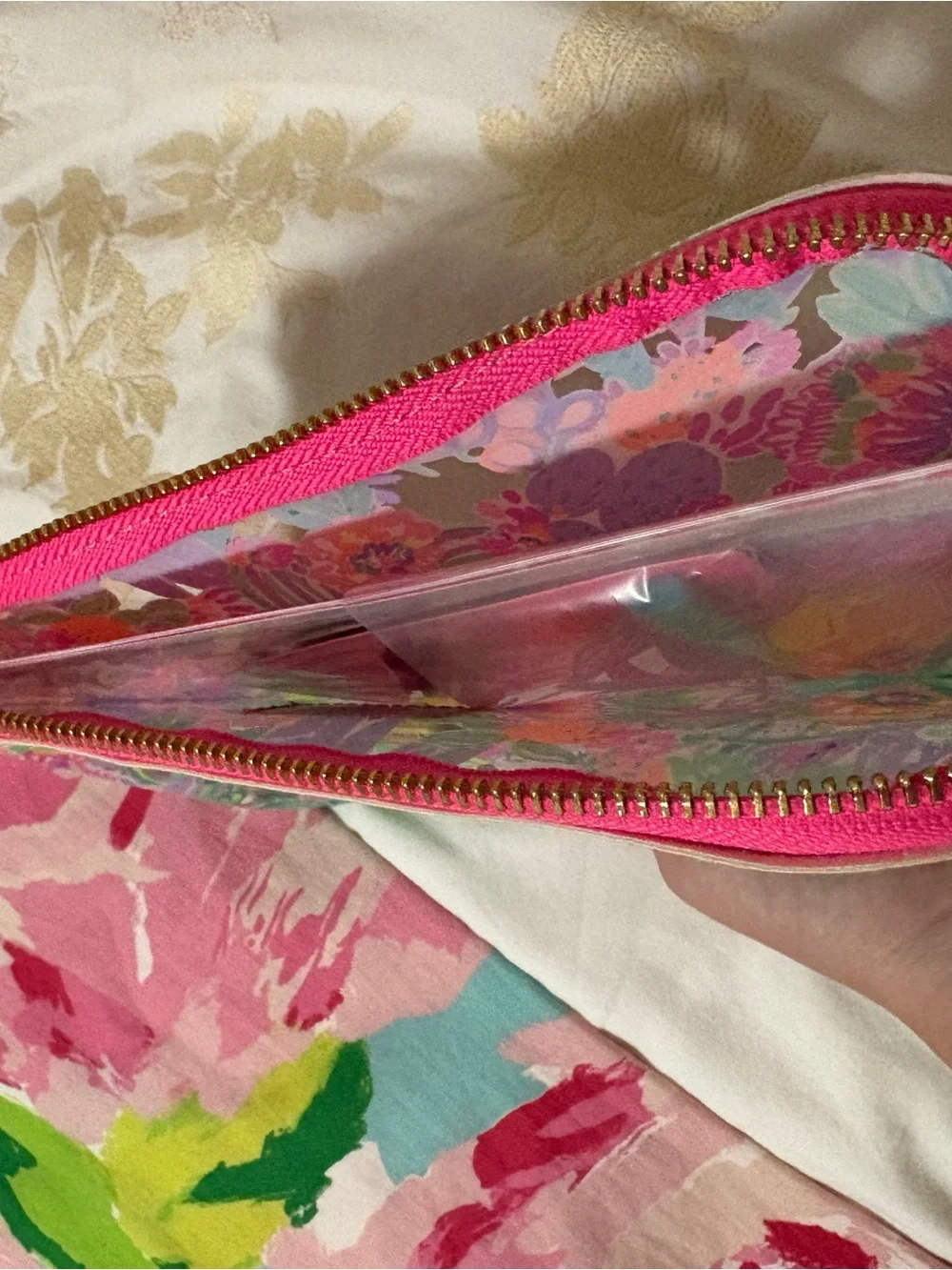New Without Tags Lilly Pulitzer Colorful Pouch with Planner Accessories